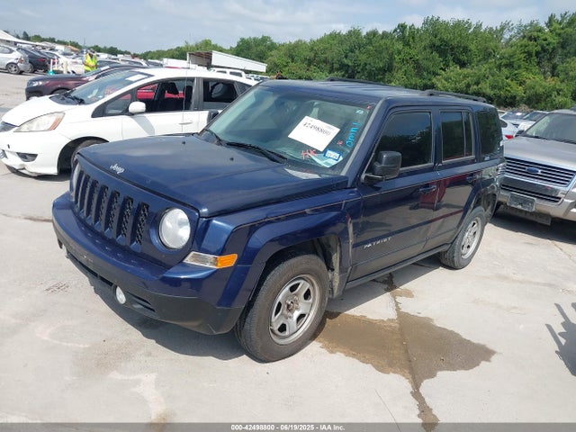 1C4NJPBA3ED689999 Jeep 2014