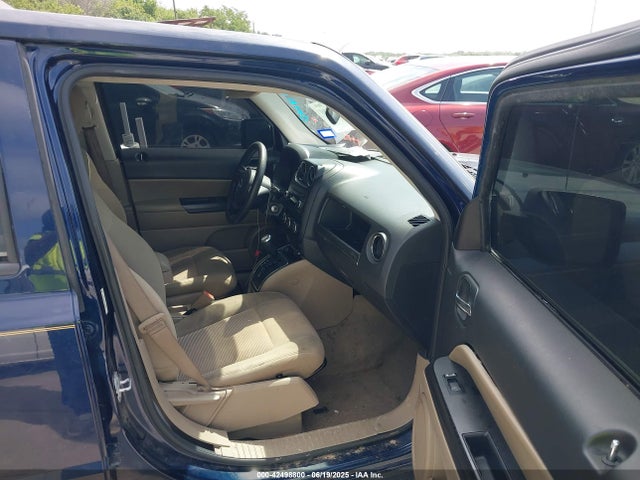 1C4NJPBA3ED689999 Jeep 2014