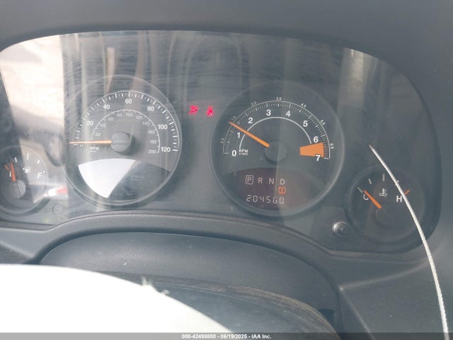 1C4NJPBA3ED689999 Jeep 2014