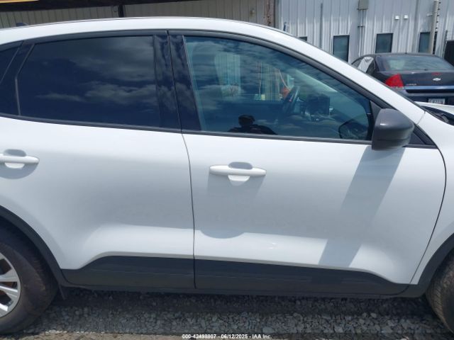 1FMCU9GN6SUA57348 Ford Escape Active
