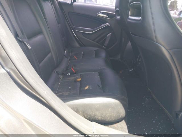WDDSJ4EB7EN046948 Mercedes-Benz CLA 250