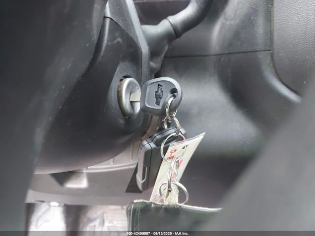 1GCRYAED3NZ174438 Chevrolet l84