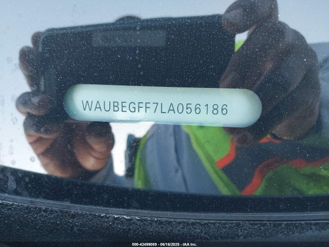 WAUBEGFF7LA056186 Audi 2020