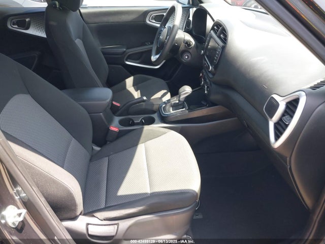 KIA mpi nu 2022 KNDJ23AU6N7803377 Image 5