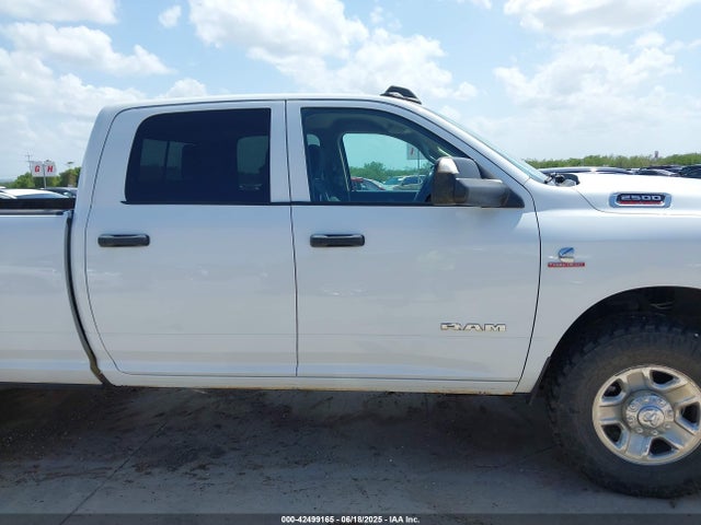 RAM 2019 2019 3C6UR5HLXKG621237 Image 13