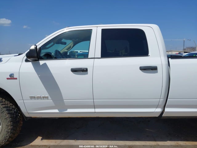 RAM 2019 2019 3C6UR5HLXKG621237 Image 14