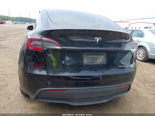 7SAYGDEE7NA005151 Tesla 2022