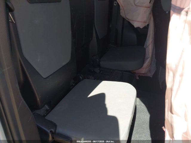 Toyota 2tr-fe 2021 3TYRX5GNXMT005697 Image 8