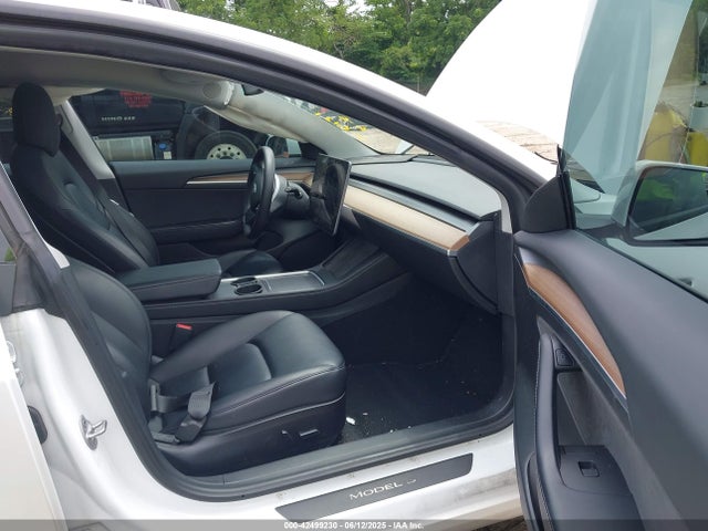 2021 TESLA MODEL 3 5YJ3E1EA2MF046121 Photo 4