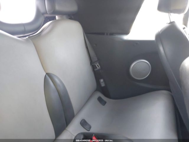 2006 MINI COOPER S WMWRH33546TL93272 Photo 7