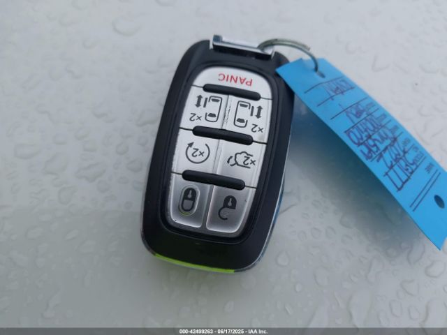 2022 CHRYSLER PACIFICA 2C4RC3BGXNR222696 Photo 10