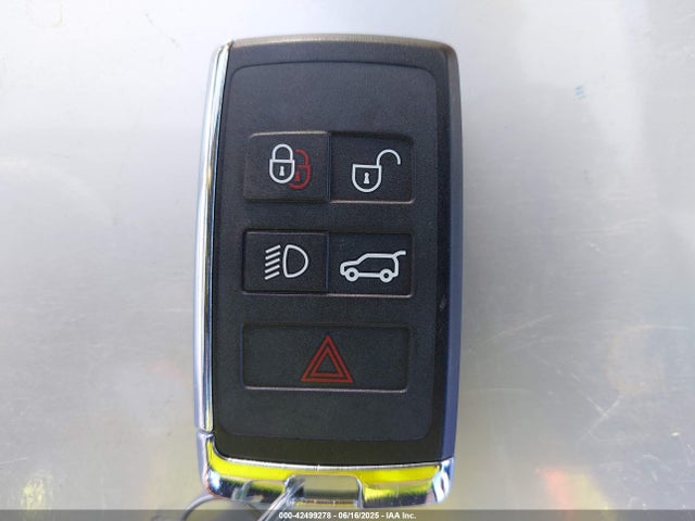 Land Rover aj20p6 2025 SAL1P9EU4SA439112 Image 11