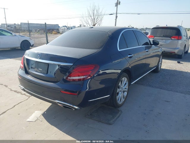 WDDZF4JB1HA102903 Mercedes-Benz m274