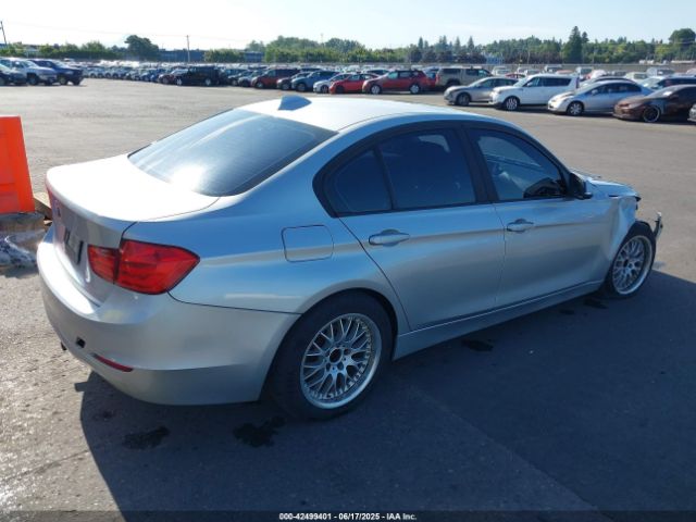 2014 BMW 320I WBA3C3G50ENR25053 Photo 3