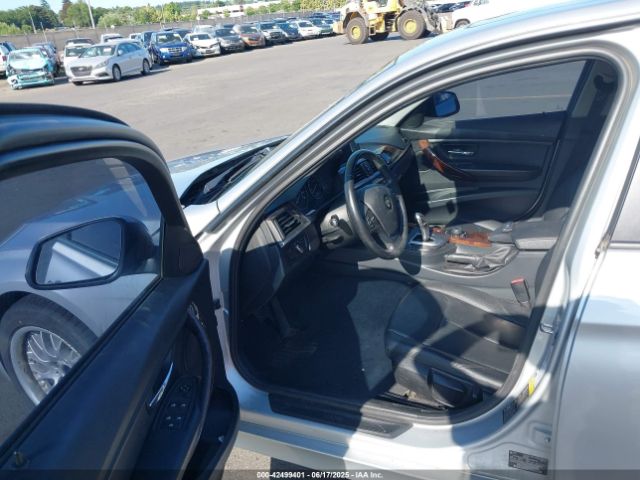 2014 BMW 320I WBA3C3G50ENR25053 Photo 4