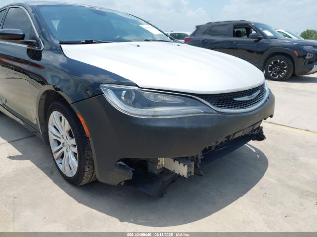 1C3CCCAB7FN556201 Chrysler 2015