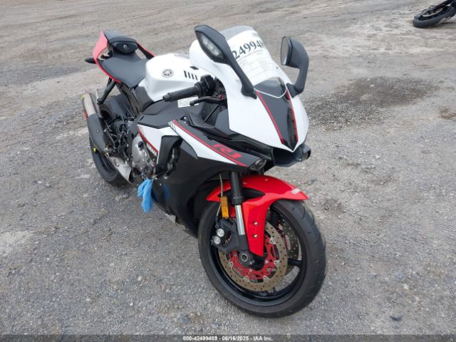 2016 YAMAHA YZFR1S JYARN42E5GA001167