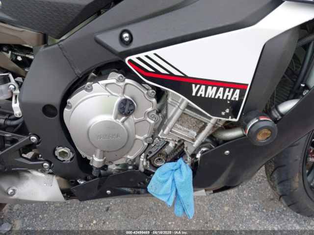 2016 YAMAHA YZFR1S JYARN42E5GA001167 Photo 7