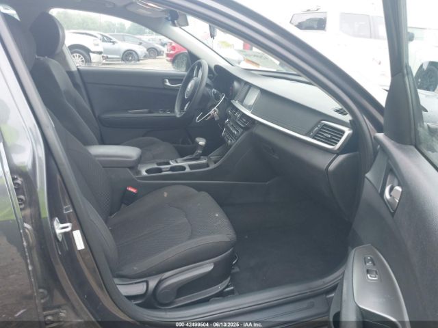 2019 KIA OPTIMA 5XXGT4L33KG286396 Photo 4