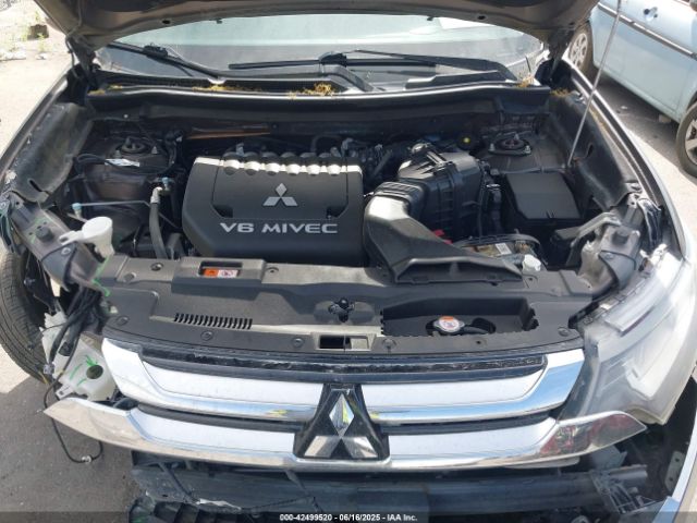 2016 MITSUBISHI OUTLANDER JA4JZ4AX6GZ051161 Photo 9
