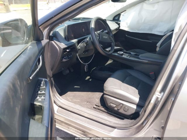 2023 KIA EV6 KNDC34LA7P5602777 Photo 4