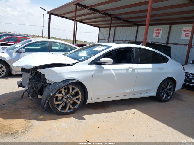 Chrysler 2016 2016 1C3CCCBB3GN160783 Image 14