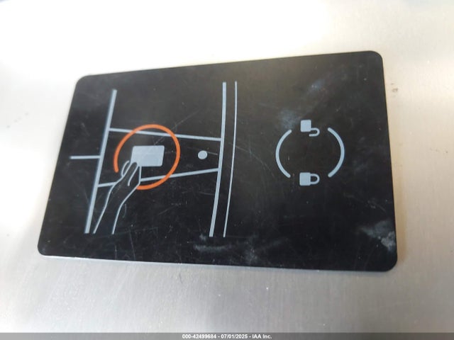 42499684 :رقم المزاد ، 5YJ3E1EA2SF881830 vin ، 2025 Tesla Model 3 Long Range Rear-wheel Drive مزاد بيع