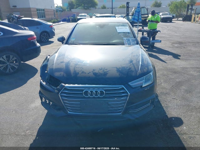 WAUKMAF46JA197519 Audi A4