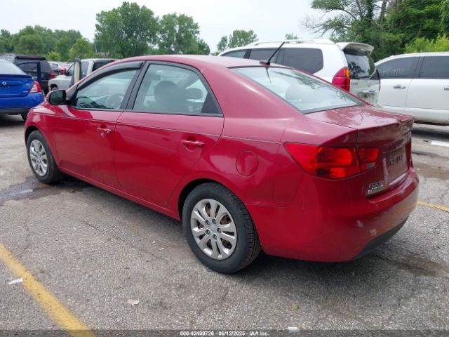 2013 KIA FORTE KNAFU4A21D5700900 Photo 2