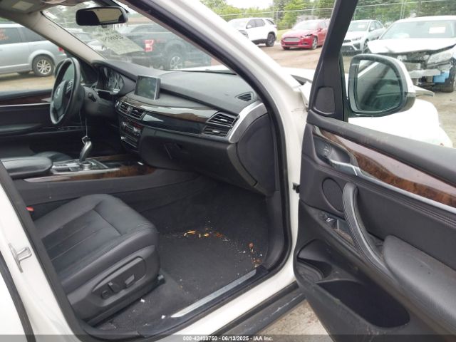 2014 BMW X5 5UXKR0C5XE0H22199 Photo 4