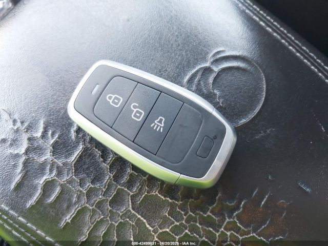 1C3CCCBB0FN606841 Chrysler 2015