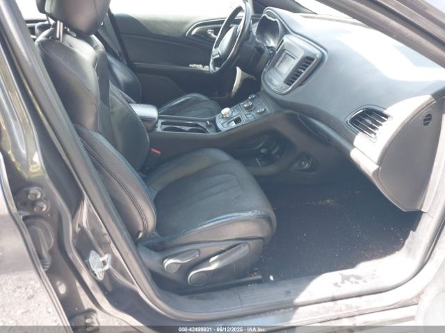 1C3CCCBB0FN606841 Chrysler 2015