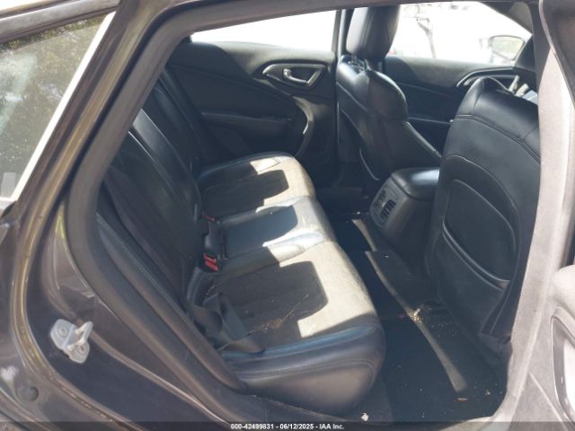 1C3CCCBB0FN606841 Chrysler 2015