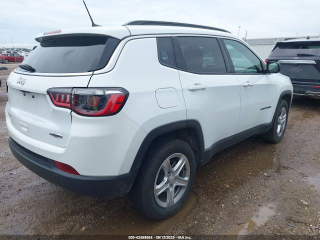 3C4NJDBN3RT597390 Jeep Compass Latitude 4x4