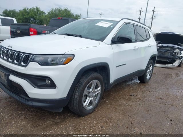 3C4NJDBN3RT597390 Jeep Compass Latitude 4x4
