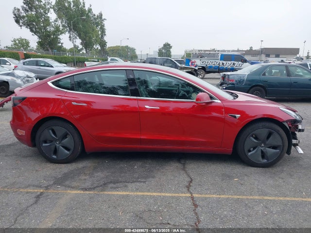 Tesla 2019 2019 5YJ3E1EA2KF396541 Image 14