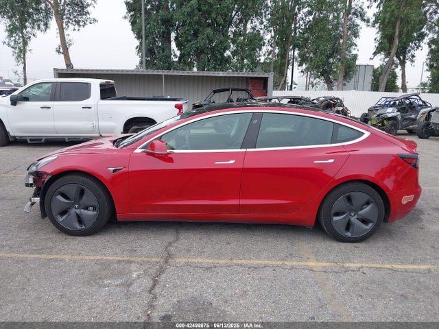 Tesla 2019 2019 5YJ3E1EA2KF396541 Image 15