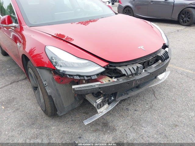 Tesla 2019 2019 5YJ3E1EA2KF396541 Image 20