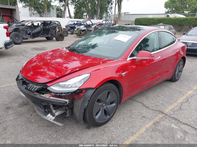 Tesla 2019 2019 5YJ3E1EA2KF396541 Image 2
