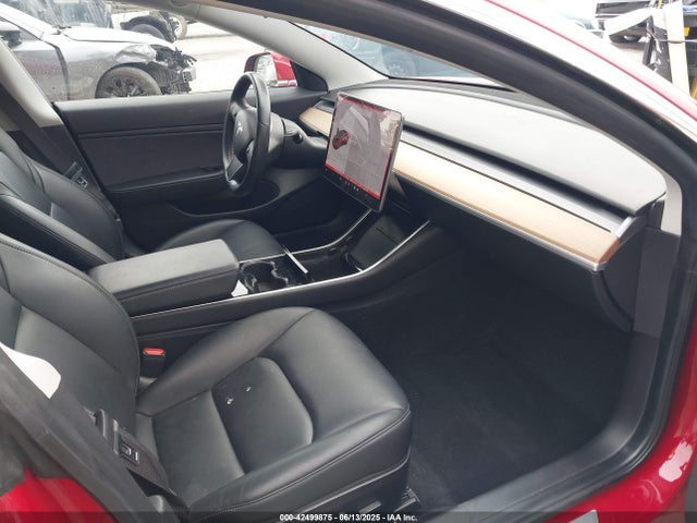 Tesla 2019 2019 5YJ3E1EA2KF396541 Image 5