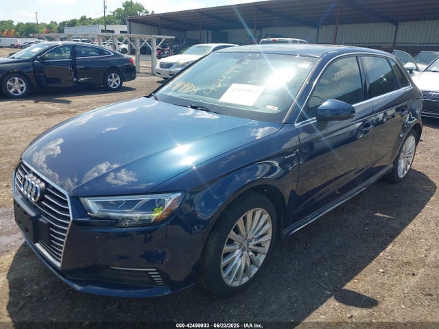 2017 AUDI A3 E-TRON WAUTPBFF0HA094755 Photo 1