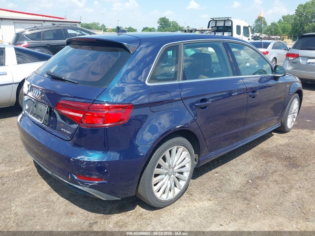 2017 AUDI A3 E-TRON WAUTPBFF0HA094755 Photo 3