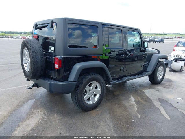1C4BJWDG7EL281543 Jeep Wrangler