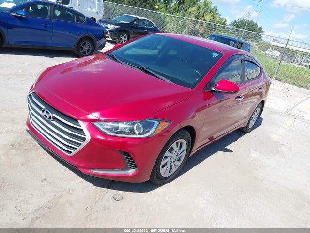 KMHD74LF8HU114266 Hyundai ELANTRA SE