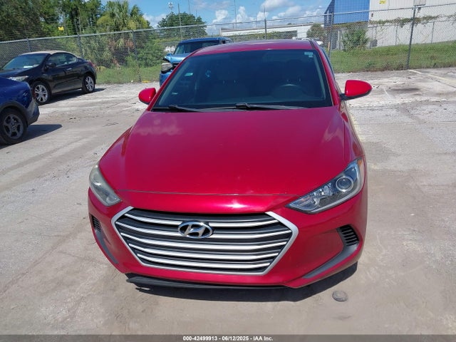 KMHD74LF8HU114266 Hyundai ELANTRA SE