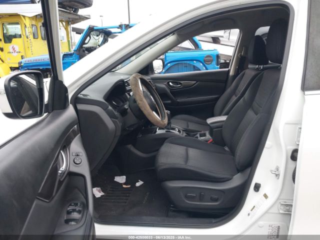 2019 NISSAN ROGUE JN8AT2MT9KW250322 Photo 4