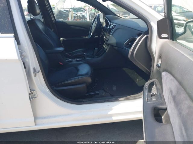 2014 CHRYSLER 200 1C3CCBCG8EN134827 Photo 4