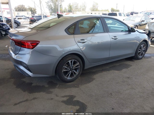 KIA Forte Lxs 2024 3KPF24AD5RE709671 Image 4
