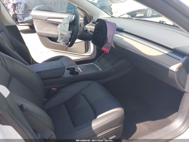 2023 TESLA MODEL 3 5YJ3E1EA0PF621448 Photo 4