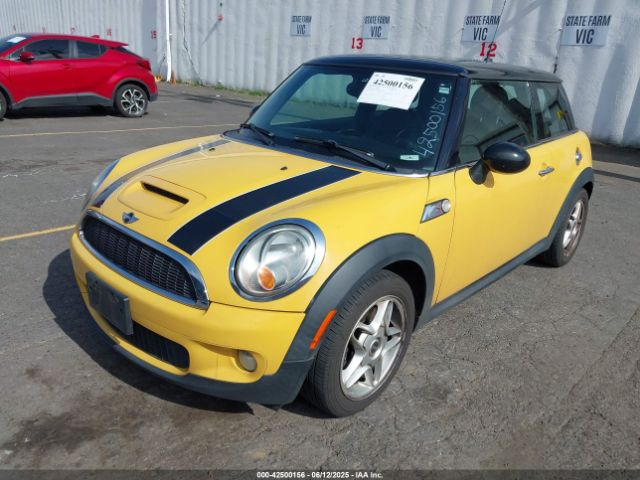 2009 MINI COOPER S WMWMF73579TT97876 Photo 1